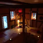 Lebenswerkstatthof * Mildenau
