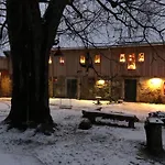 Lebenswerkstatthof Dom wakacyjny *