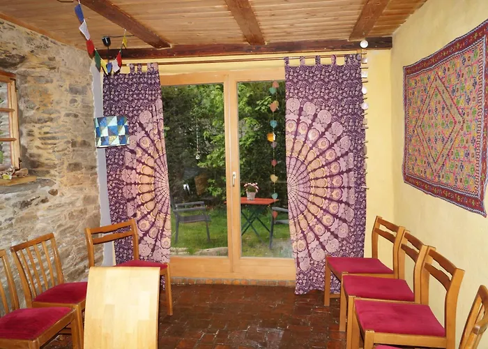 Lebenswerkstatthof بيت للعطل Mildenau